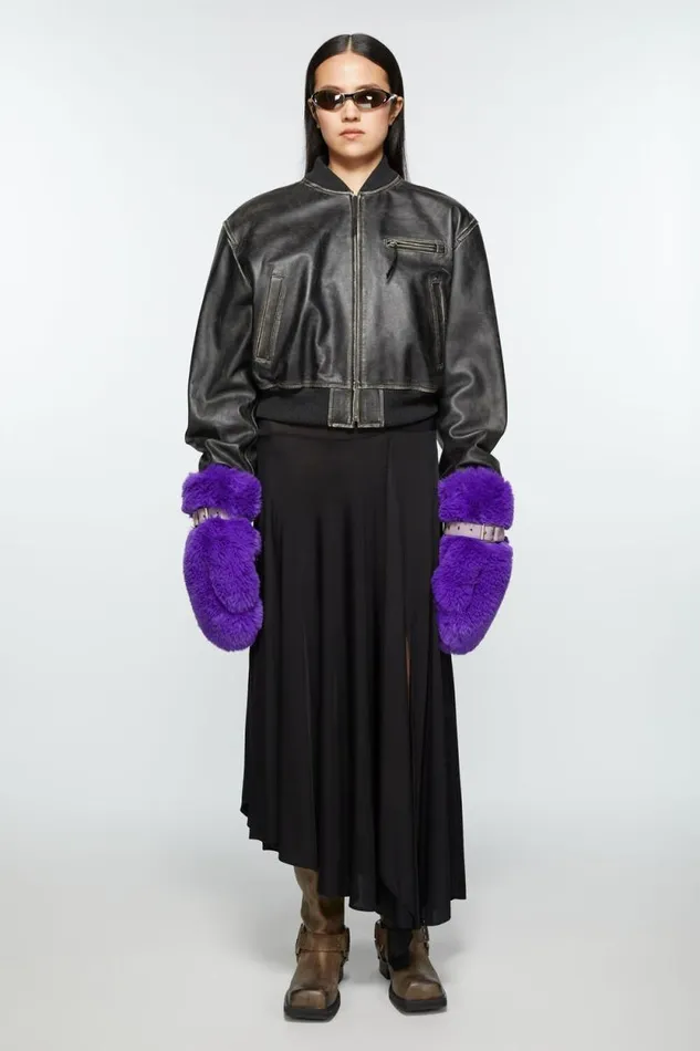 Acne Studios Fluffy Buckle Mittens Purple Men Other Accessories