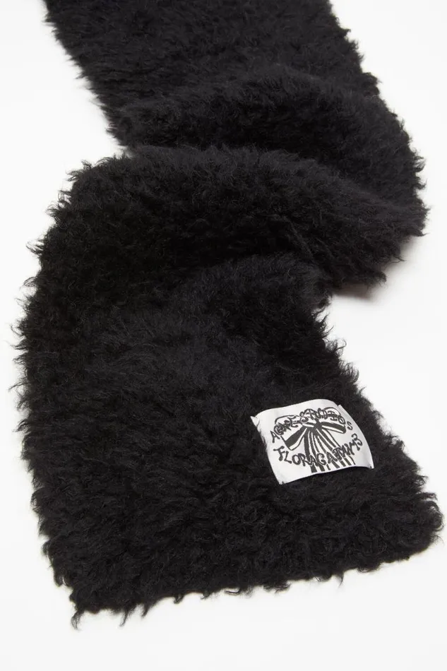 Acne Studios Fluffy Scarf 8211 Narrow Black Men Scarves Acne Studios Fluffy Scarf 8211 Narrow Black Men Scarves