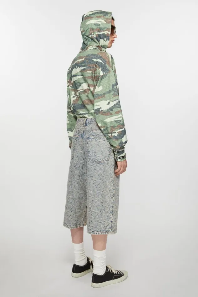 Acne Studios Monogram Denim Shorts 8211 Loose Fit Bluebeige Men Shorts Acne Studios Monogram Denim Shorts 8211 Loose Fit Bluebeige Men Shorts