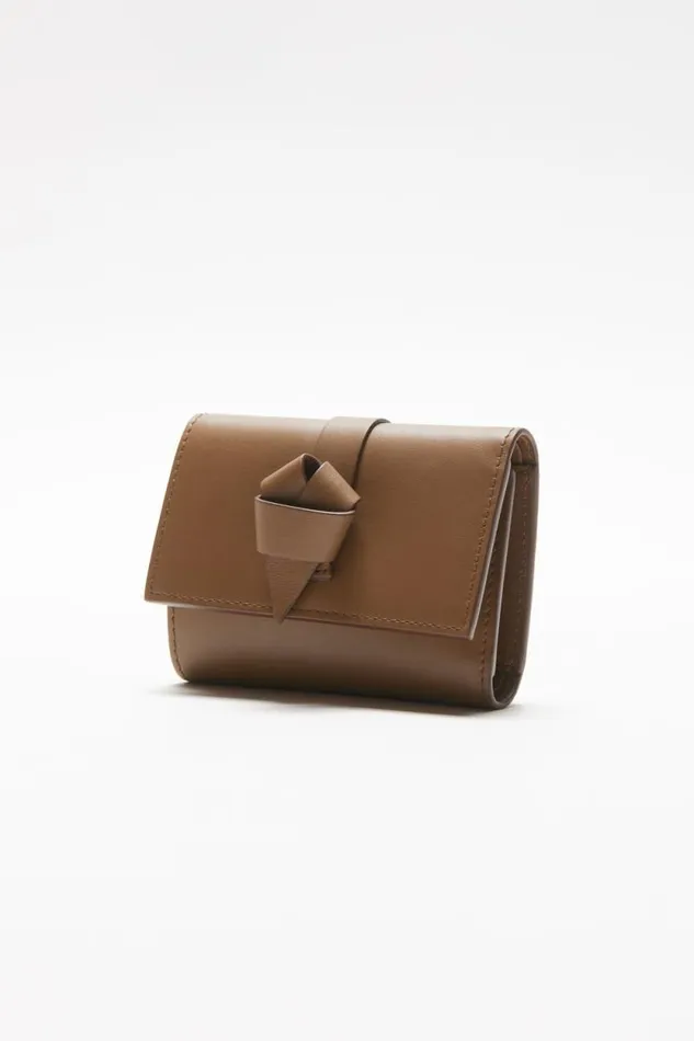 Acne Studios Musubi Folded Wallet Camel Brown Men Bags Acne Studios Musubi Folded Wallet Camel Brown Men Bags