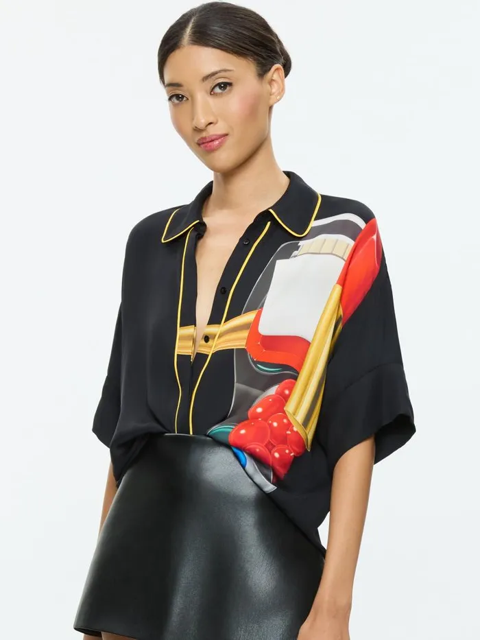 Alice Olivia AO X TOM WESSELMANN EDYTH HIGH LOW BUTTON DOWN Still Life Women Tops