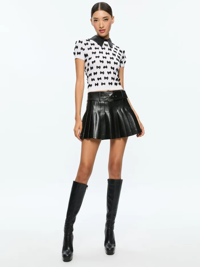 Alice Olivia CIARA SHORT SLEEVE PULLOVER Soft Whiteblack Women Tops