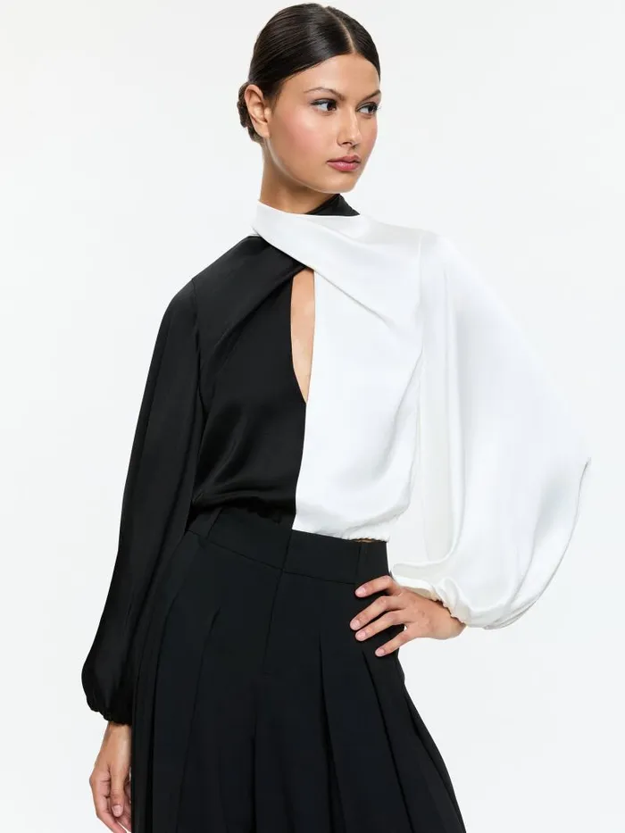 Alice Olivia MAHOGANY TWIST NECK CROPPED TOP Blackoff White Women Tops