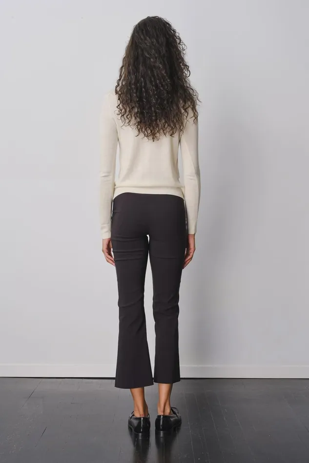 Avenue Montaigne LEO Signature Black Women Pants