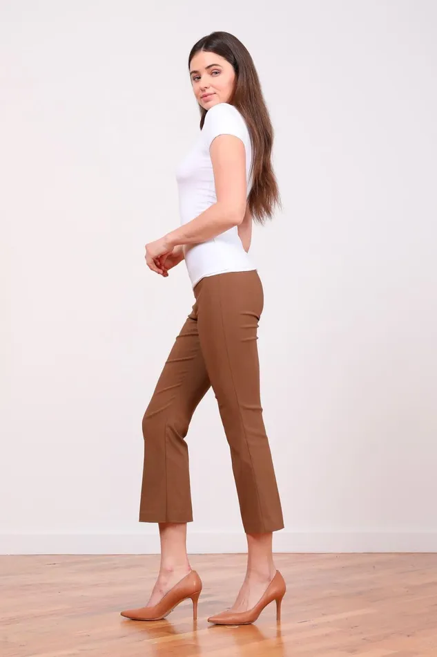 Avenue Montaigne LEO Signature Cognac Women Pants Avenue Montaigne LEO Signature Cognac Women Pants
