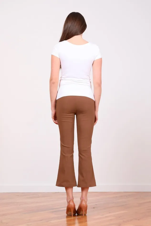 Avenue Montaigne LEO Signature Cognac Women Pants Avenue Montaigne LEO Signature Cognac Women Pants