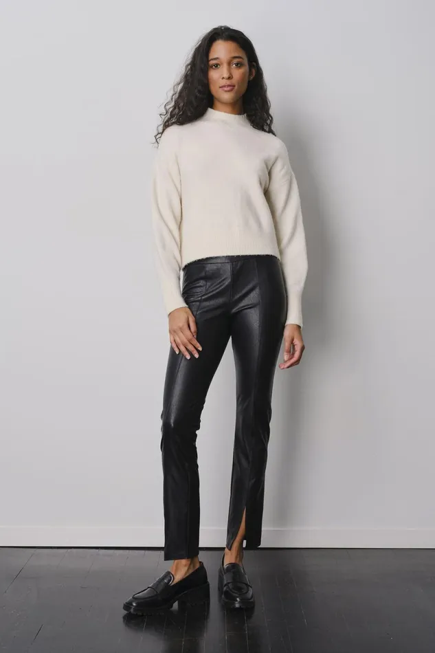 Avenue Montaigne MAX Pleather Black Women Pants