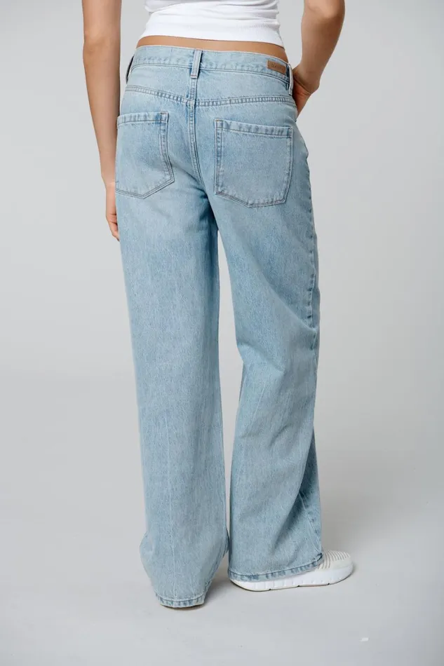 BLANK NYC Jeans Home Free Jean 8211 Women