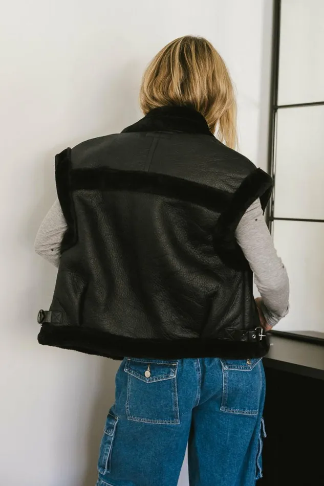 BlankNYC Off To The Races Vest In Pitch Black Pitch Black Women Bohme Outerwear