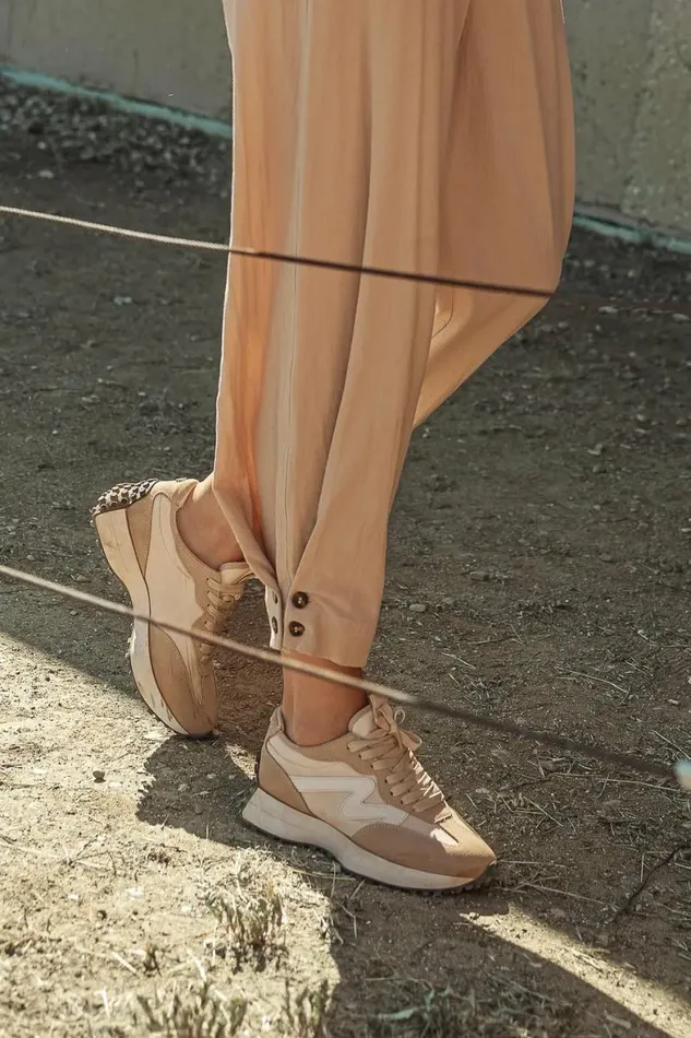 Bonnie Pants In Beige Beige Women Bohme Pants