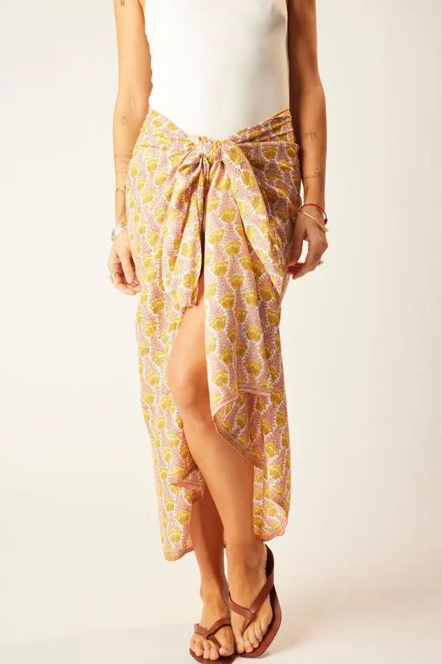 Bottoms Shop Natalie Martin SARONGSCARF Tulip Print Bahamas Pink