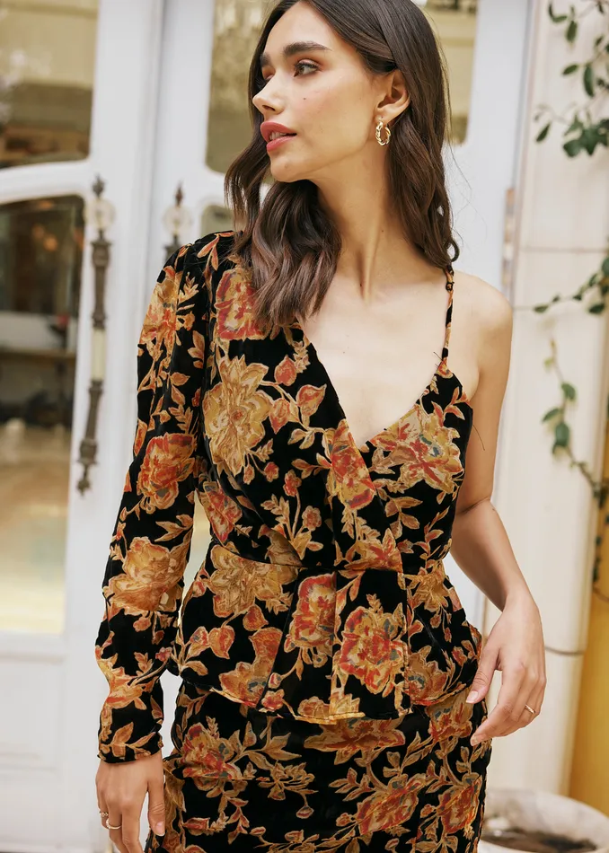 Cabin Hideaway Top Blackfloral Women Lost Wander Tops