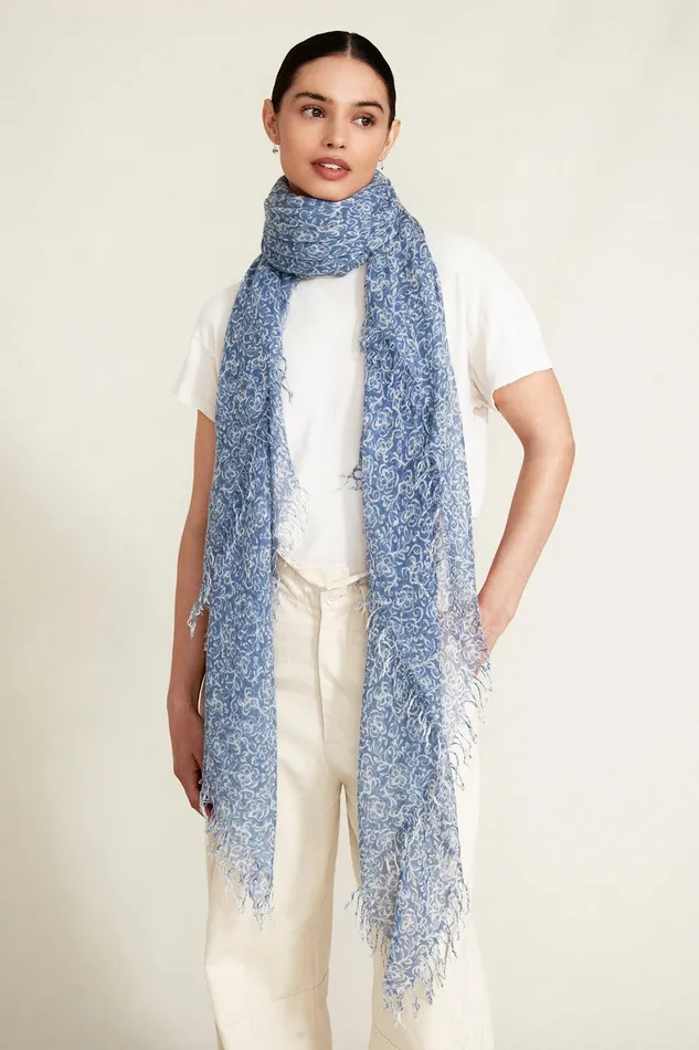 Cashmere And Silk Scarf Chambray Hibiscus Women Chan Luu Scarves