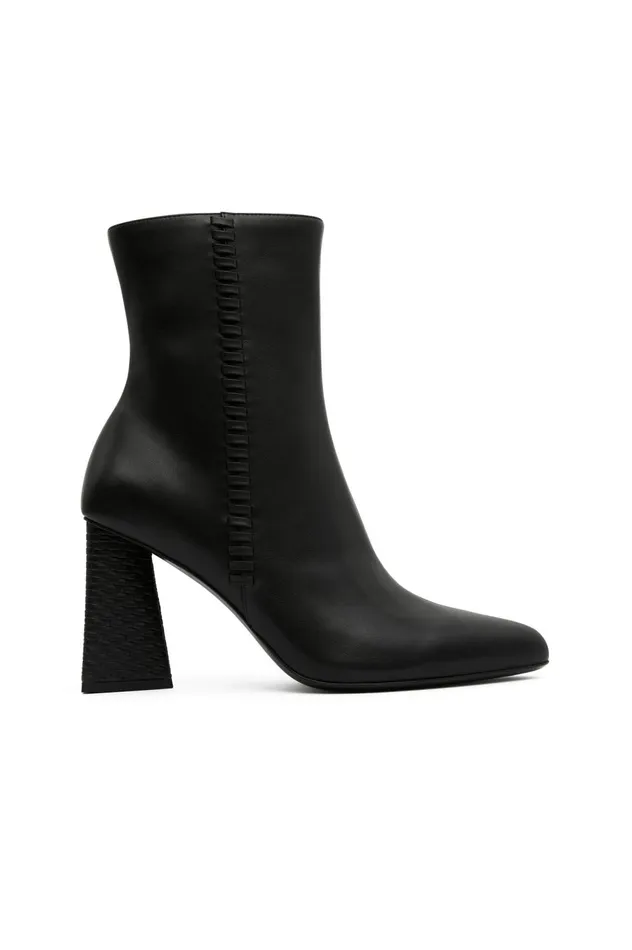 Ether Whipstitch Short Boot Black Women Aje Shoes