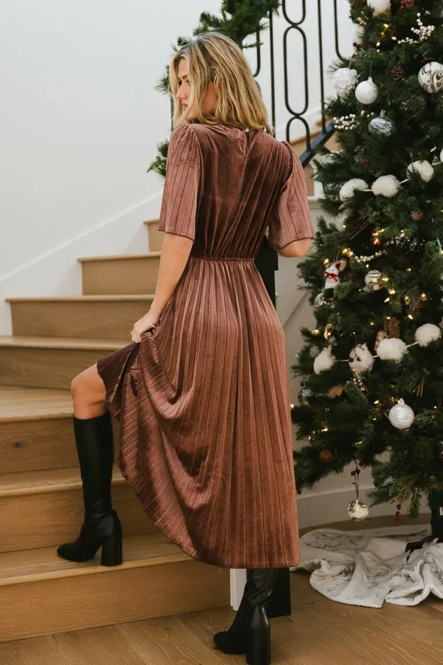 Evie Velvet Midi Dress In Mauve Mauve Women Bohme Dresses