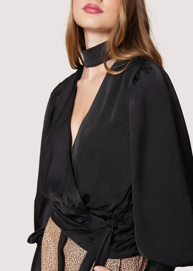 Eyes On Me Top Black Women Lost Wander Tops