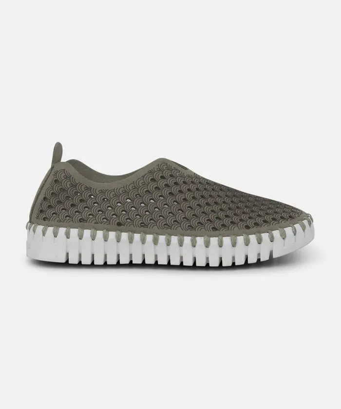 Flats For Kids 8211 Army Shoes Ilse Jacobsen Tulip Flats