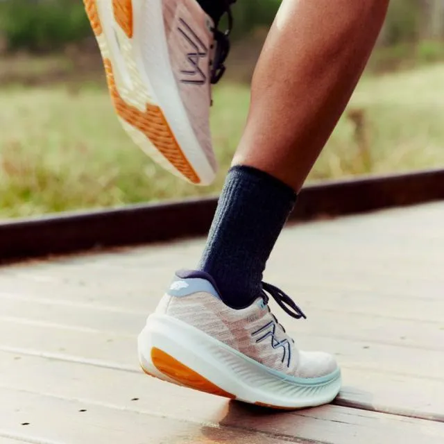 Karhu KARHU Fusion 40 Neutral Running Shoes Women Running Shoes
