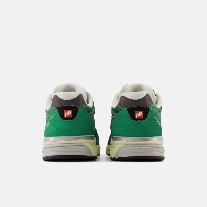 Kids 990v3 Varsity Green With Team Forest Green New Balance Size 105 8211 3