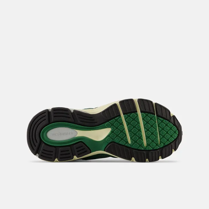 Kids 990v3 Varsity Green With Team Forest Green New Balance Size 105 8211 3