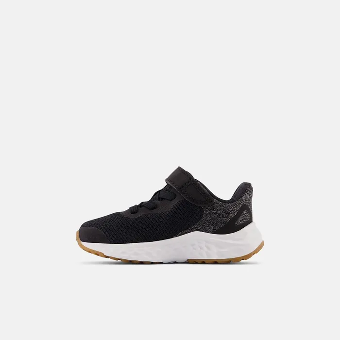 Kids Fresh Foam Arishi V4 Bungee Lace With Top Strap Black With White New Balance Size 0 8211 10