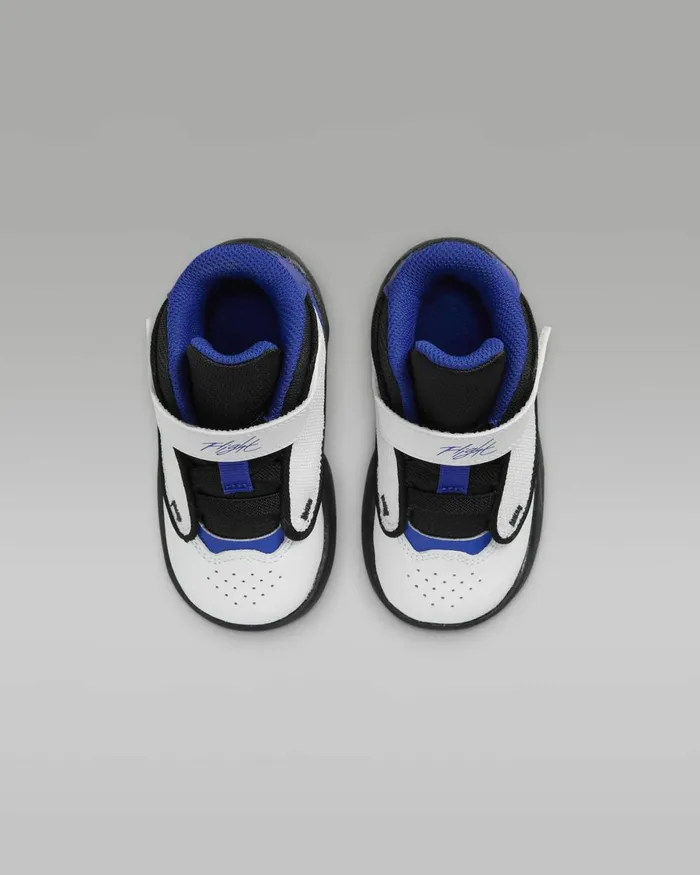 Kids Nike Baby and Toddler 03 Years Jordan Max Aura 4 Whitehyper Royalblack