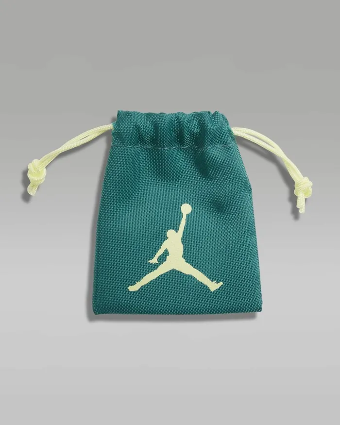 Kids Nike Jordan Air Jordan 1 Low SE Browntwinesailbrown