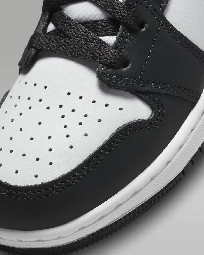 Kids Nike Jordan Air Jordan 1 Mid SE Offnoirwhiteblackblack