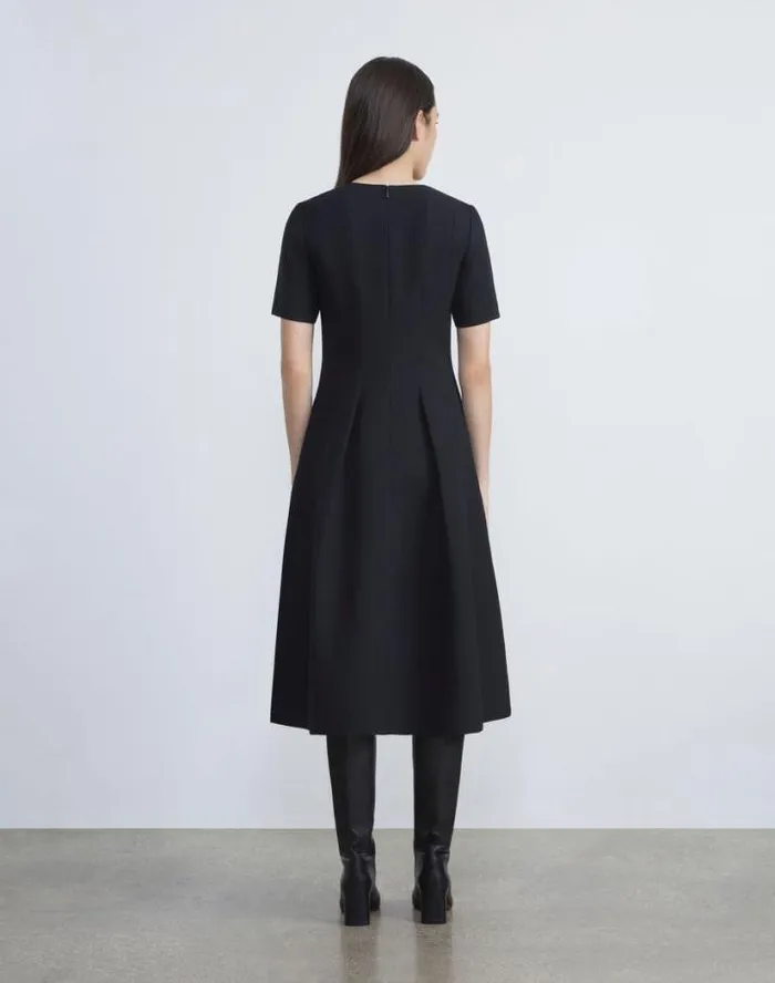 Lafayette 148 New York WoolSilk Crepe Dress Black Ready To Wear Dresses