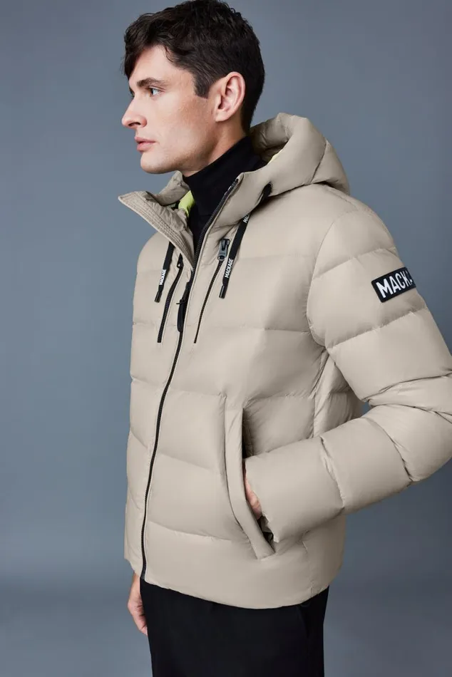 Light Down Jackets Men Mackage VICTOR Lustrous Light Down Jacket With Hood For Men Emerald Light Down Jackets Men Mackage VICTOR Lustrous Light Down Jacket With Hood For Men Emerald