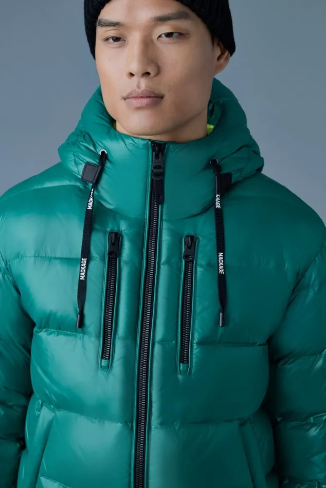 Light Down Jackets Men Mackage VICTOR Lustrous Light Down Jacket With Hood For Men Emerald Light Down Jackets Men Mackage VICTOR Lustrous Light Down Jacket With Hood For Men Emerald