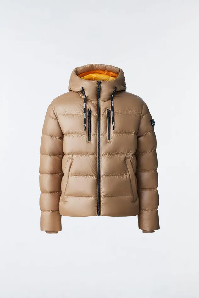 Light Down Jackets Men Mackage VICTOR Lustrous Light Down Jacket With Hood For Men Emerald Light Down Jackets Men Mackage VICTOR Lustrous Light Down Jacket With Hood For Men Emerald