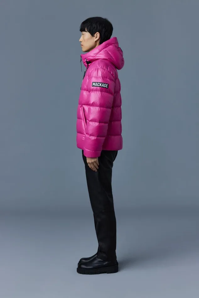 Light Down Jackets Men Mackage VICTOR Lustrous Light Down Jacket With Hood For Men Emerald Light Down Jackets Men Mackage VICTOR Lustrous Light Down Jacket With Hood For Men Emerald