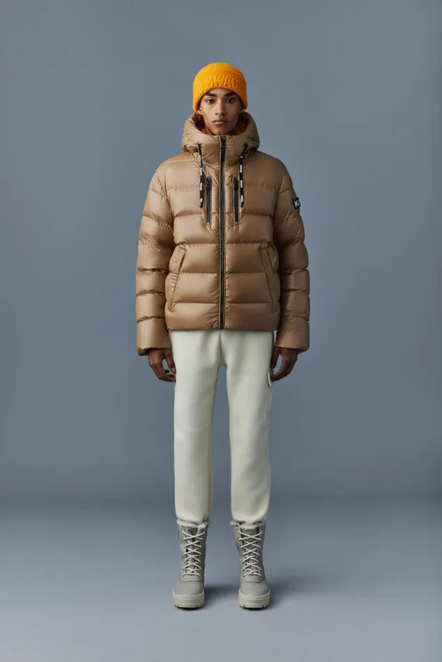 Light Down Jackets Men Mackage VICTOR Lustrous Light Down Jacket With Hood For Men Emerald Light Down Jackets Men Mackage VICTOR Lustrous Light Down Jacket With Hood For Men Emerald