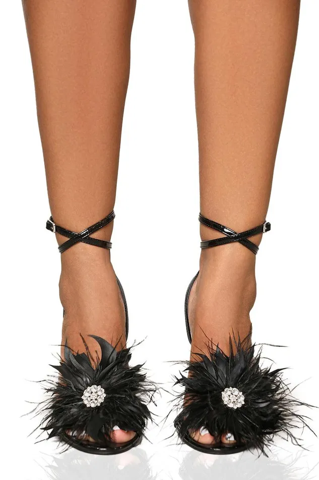 Lilly039s Kloset Heels Women Santos Feather Heel Black FINAL SALE