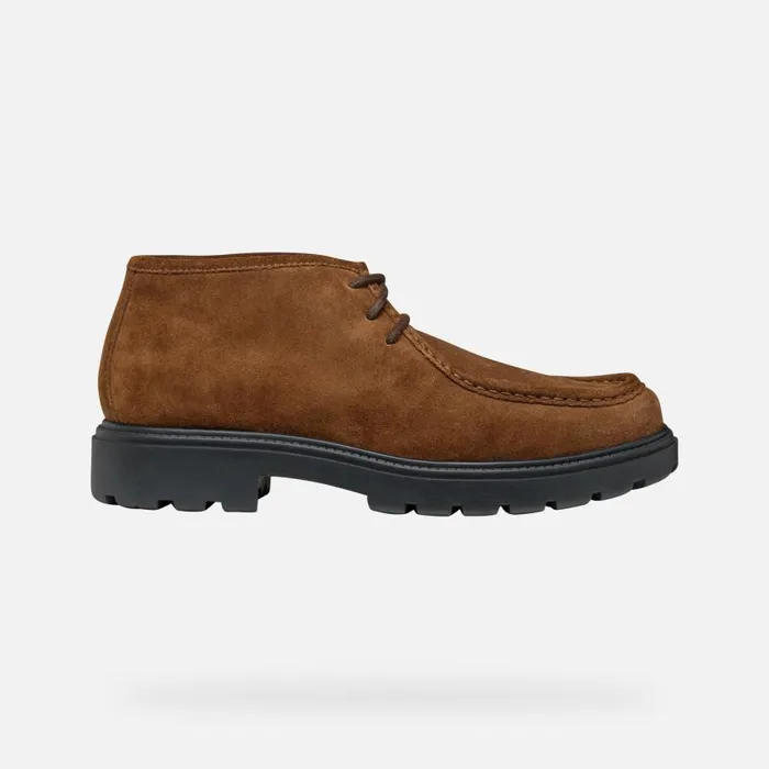 Man Geox Casual Shoes SPHERICA EC7 MAN Brown Cotto Suede Shoes Brown Cotto