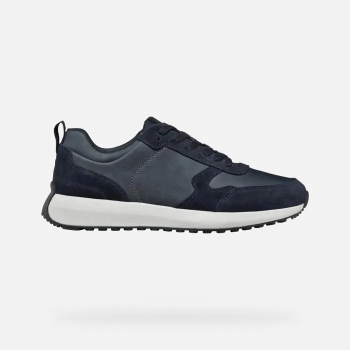 Man Geox Sneakers VOLPIANO MAN Navy Low Top Sneakers Navy
