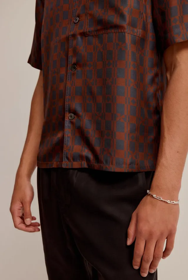 Man Venroy Shirts Boxy Silk Camp Collar Shirt