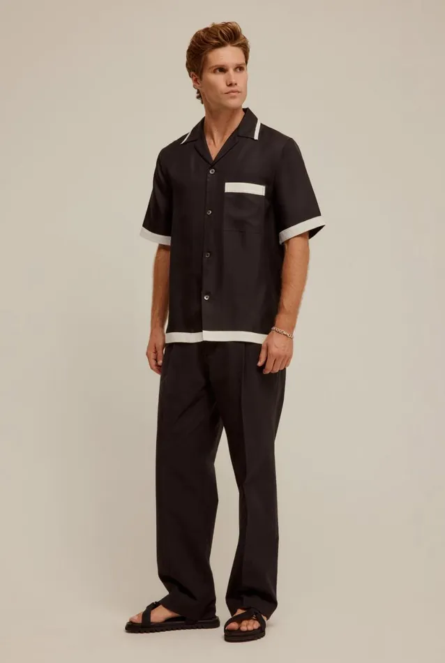 Man Venroy Shirts Silk Frayed Border Camp Collar Shirt