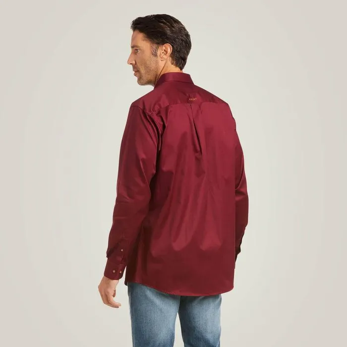 Men Button Down Shirts Ariat Solid Twill Fitted Shirt Burgundy Men Button Down Shirts Ariat Solid Twill Fitted Shirt Burgundy