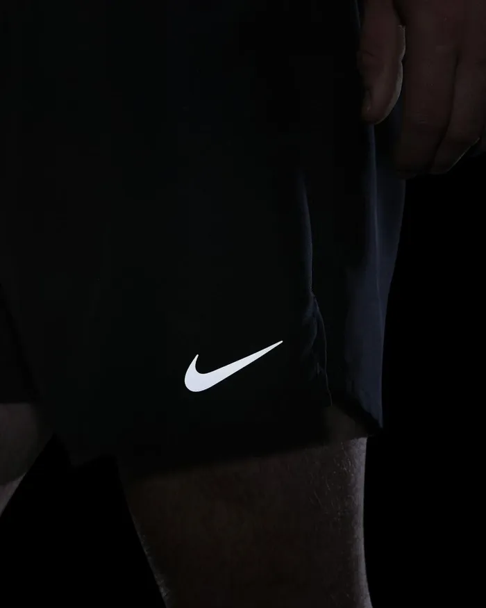 Men Nike Shorts Challenger Black