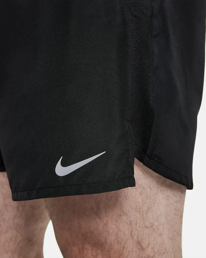 Men Nike Shorts Challenger Black
