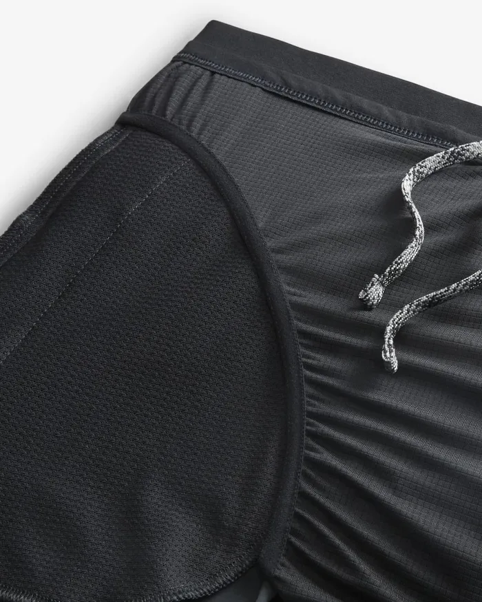Men Nike Shorts Trail Second Sunrise Blackdark Smoke Greywhite