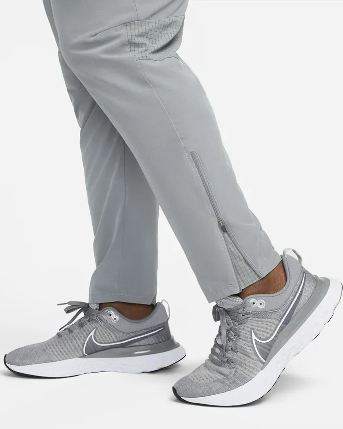 Men Nike Trousers And Tights Phenom Smoke Grey