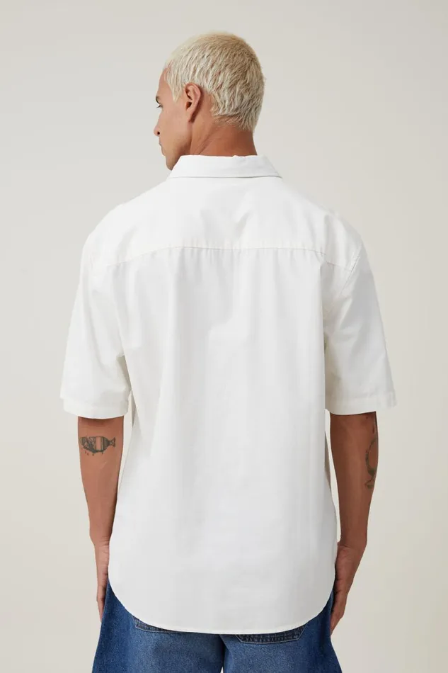 Men Shirts and Polos Cotton On Garage Short Sleeve Shirt Off White