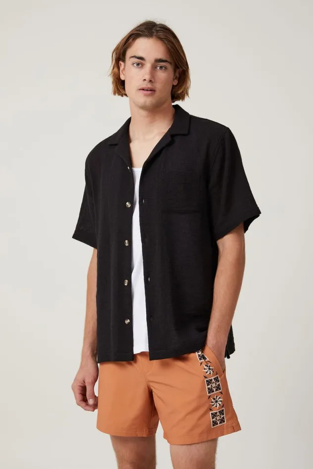Men Shirts and Polos Cotton On Palma Short Sleeve Shirt Washed Black