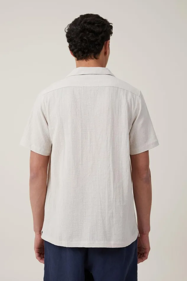 Men Shirts and Polos Cotton On Riviera Short Sleeve Shirt Light Taupe