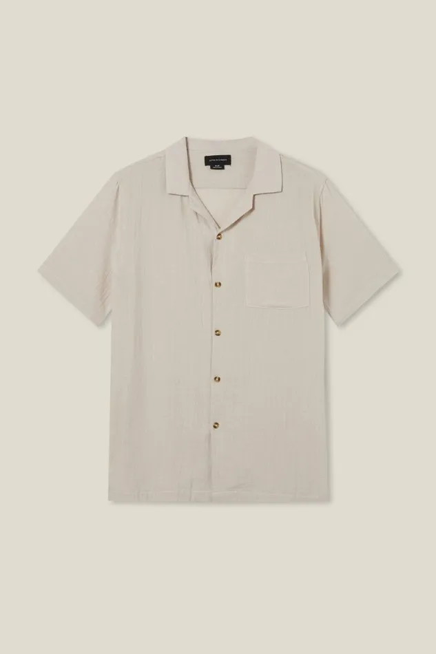 Men Shirts and Polos Cotton On Riviera Short Sleeve Shirt Light Taupe