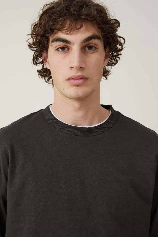 Men Tees and Tanks Cotton On Loose Fit Long Sleeve Tshirt Washed Black