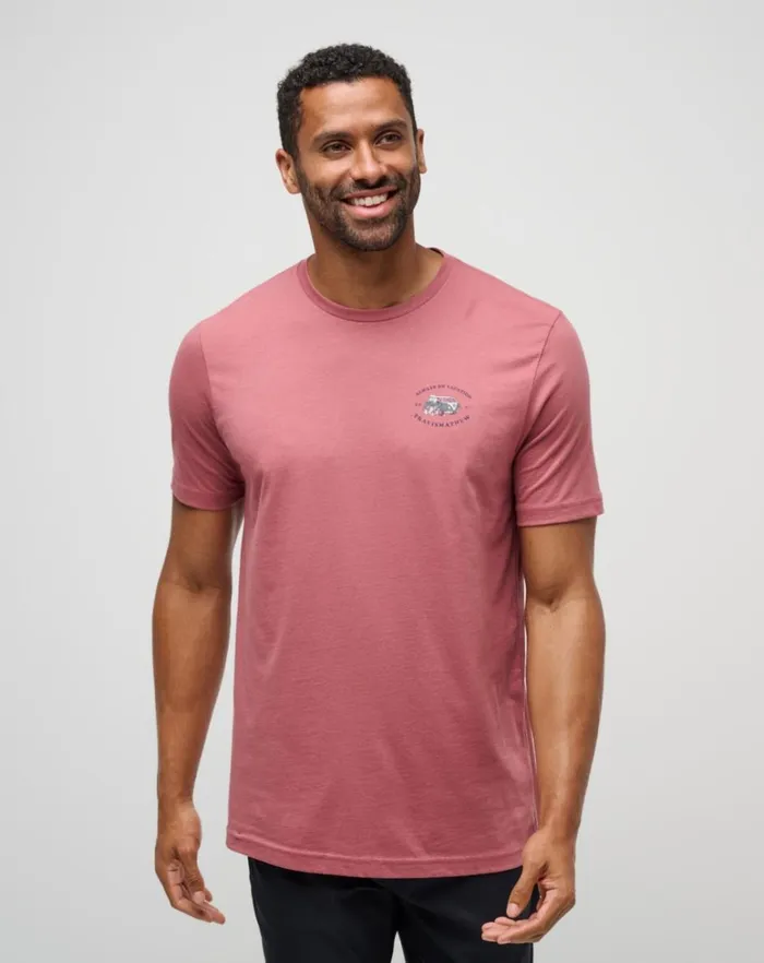 Men Tees TravisMathew LITTLE DRUMMER TEE Roan Rouge Men Tees TravisMathew LITTLE DRUMMER TEE Roan Rouge